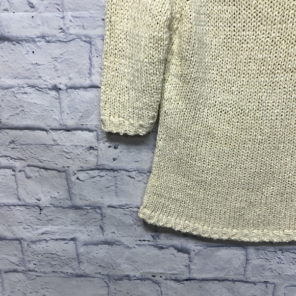 Ann Taylor LOFT Sweater - Picture 2 of 4